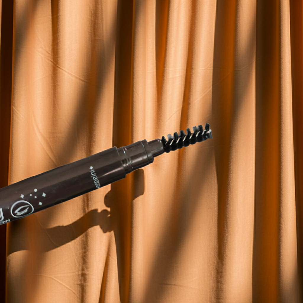 BrowMaster 3-in-1: Precision, Blend, and Stay Power